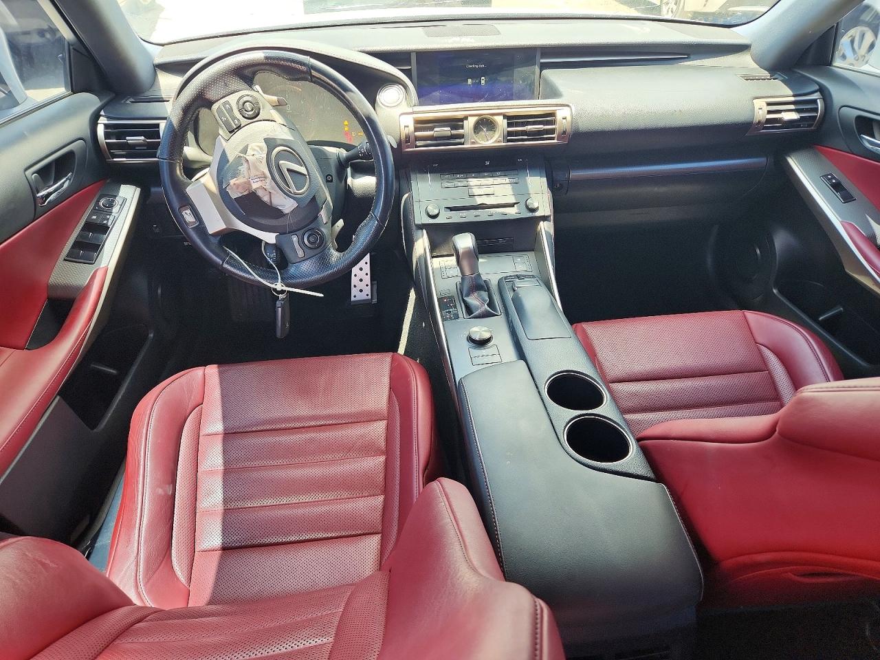 2016 LEXUS IS