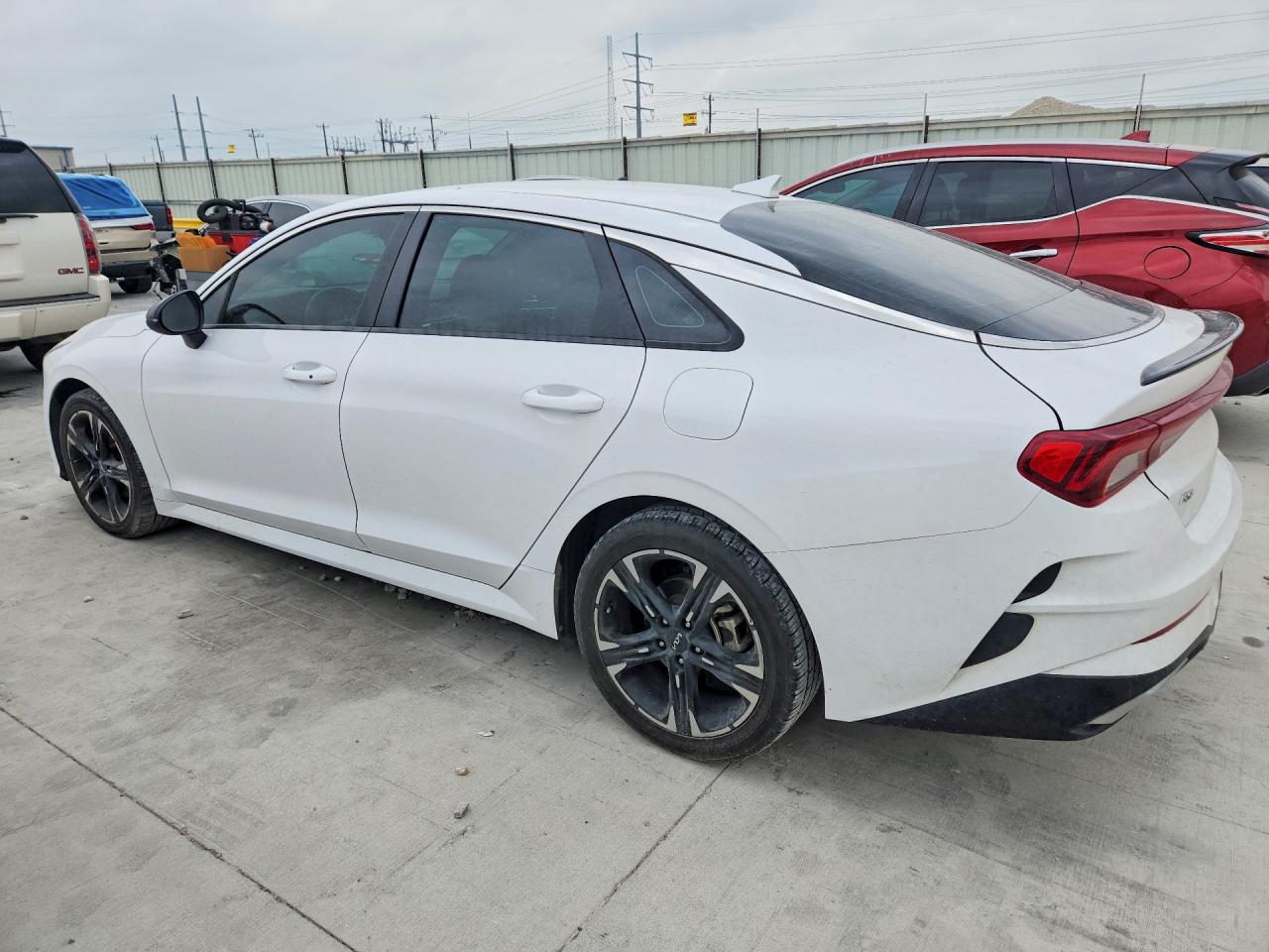 2022 KIA K5