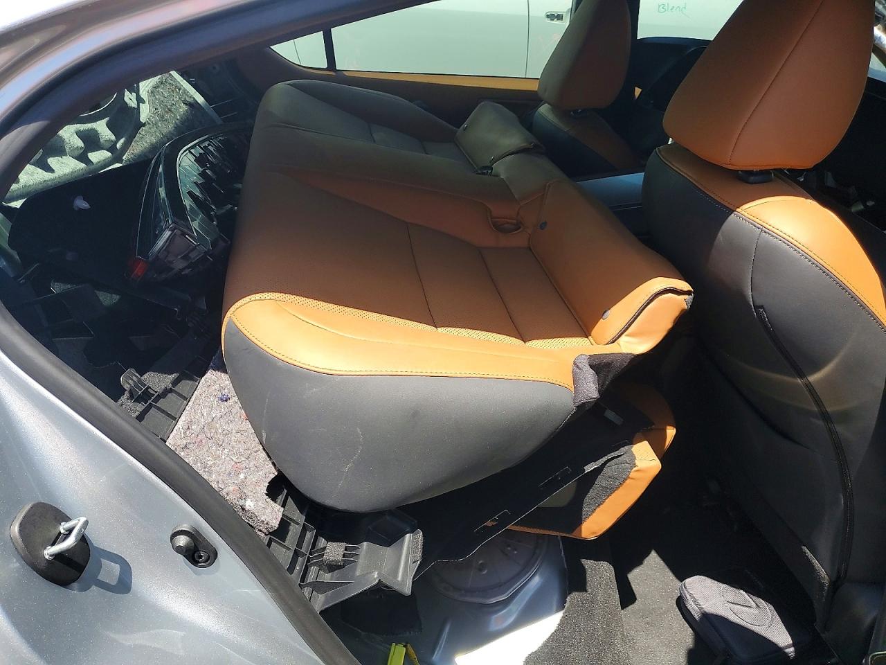 2024 LEXUS IS 300