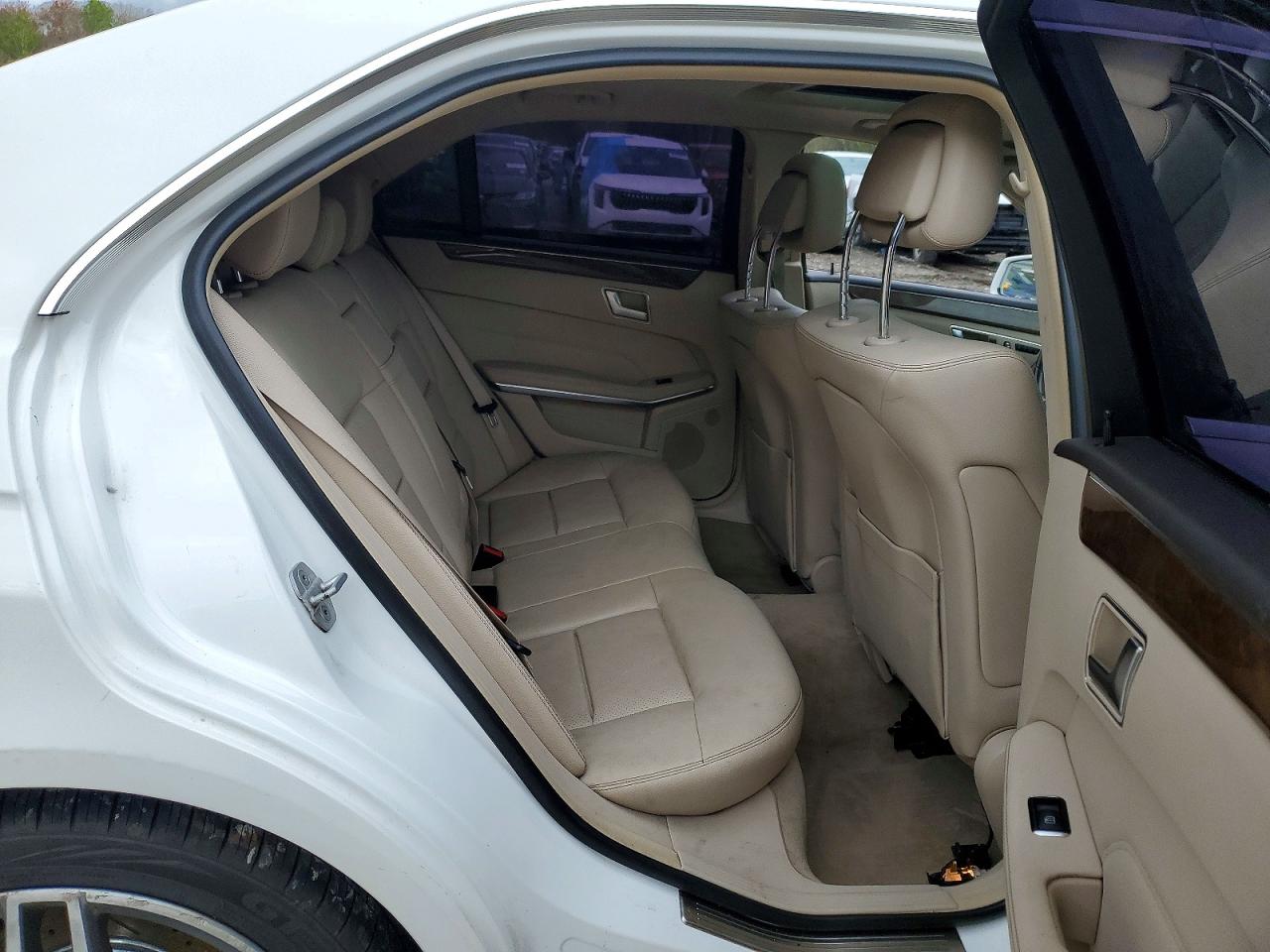 2014 MERCEDES-BENZ E