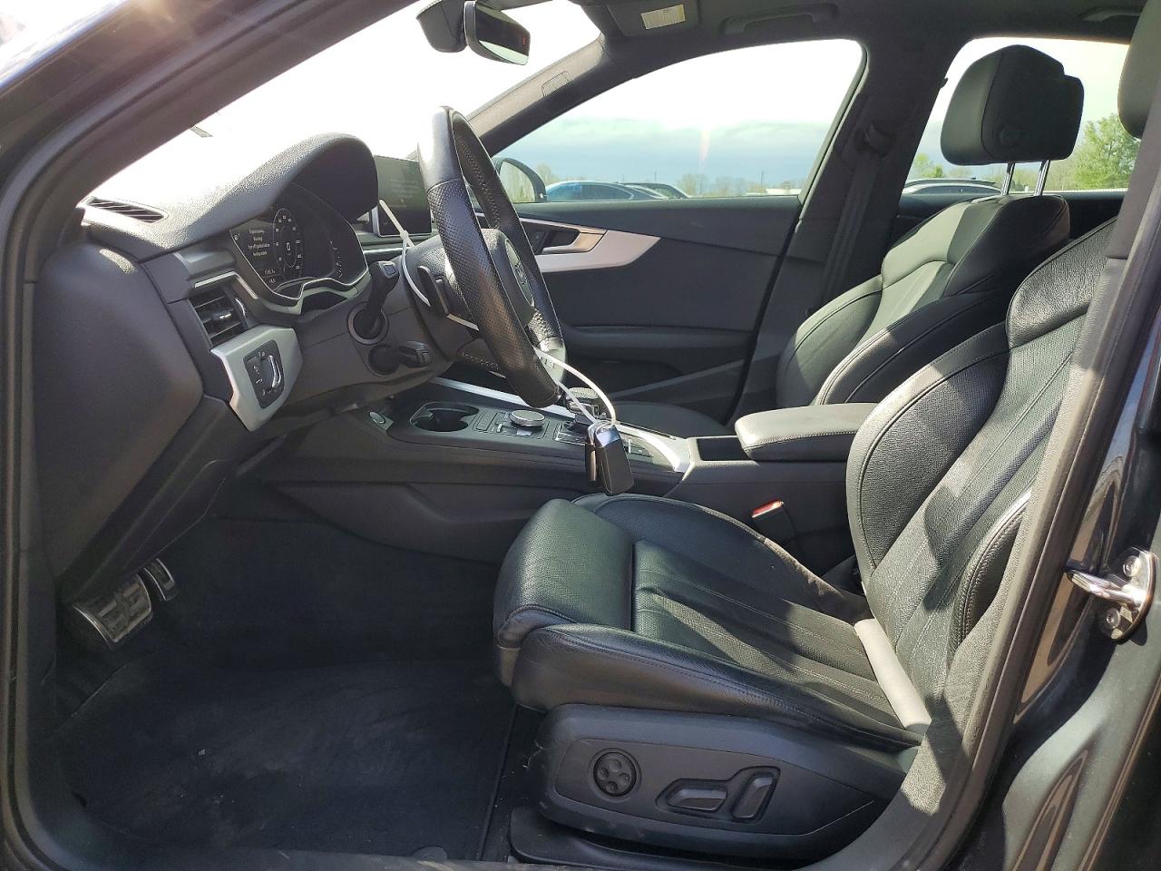 2017 AUDI A4