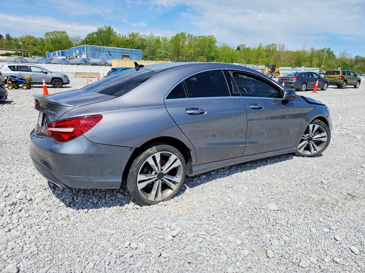 2019 MERCEDES-BENZ CLA