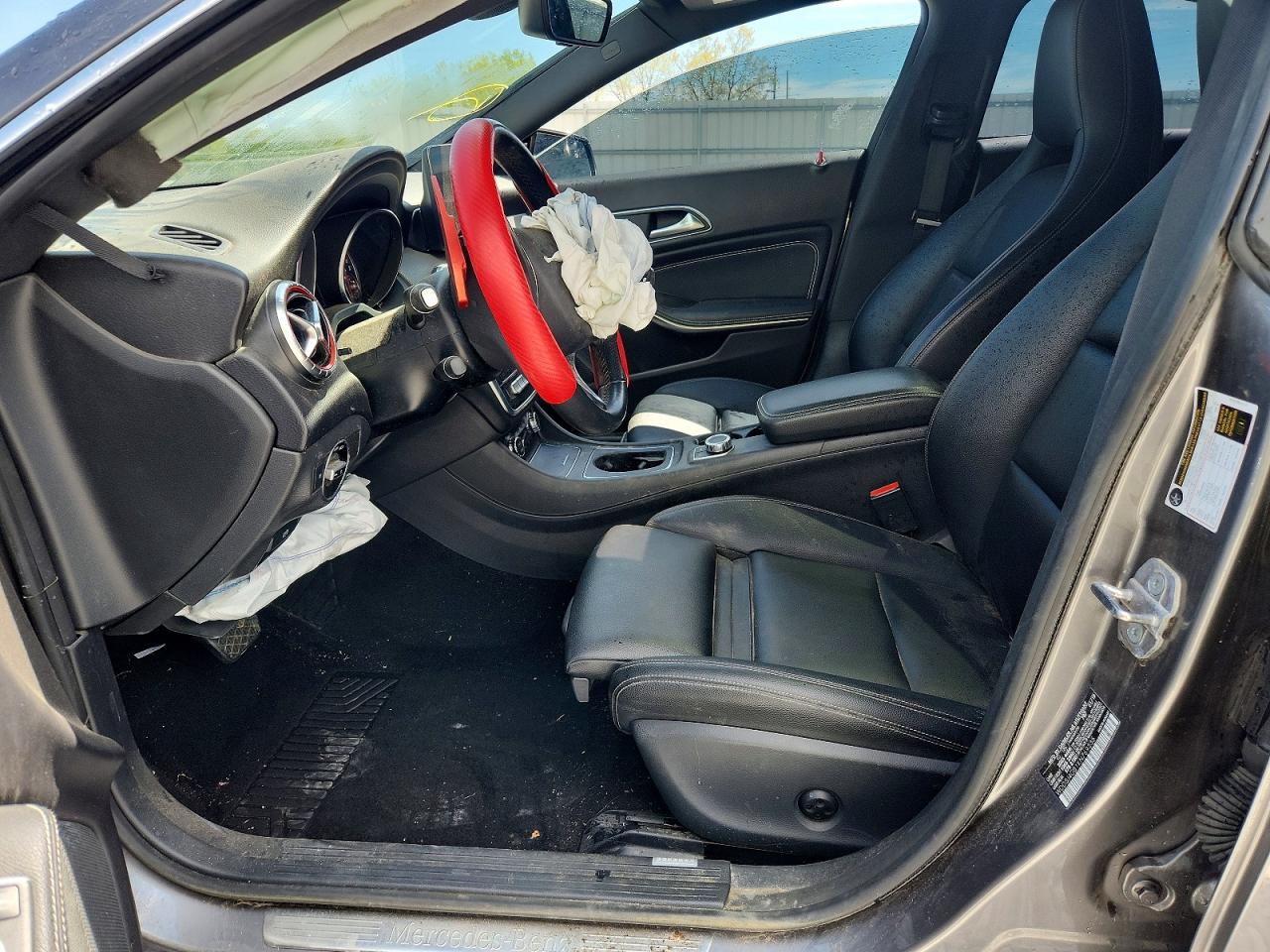 2019 MERCEDES-BENZ CLA