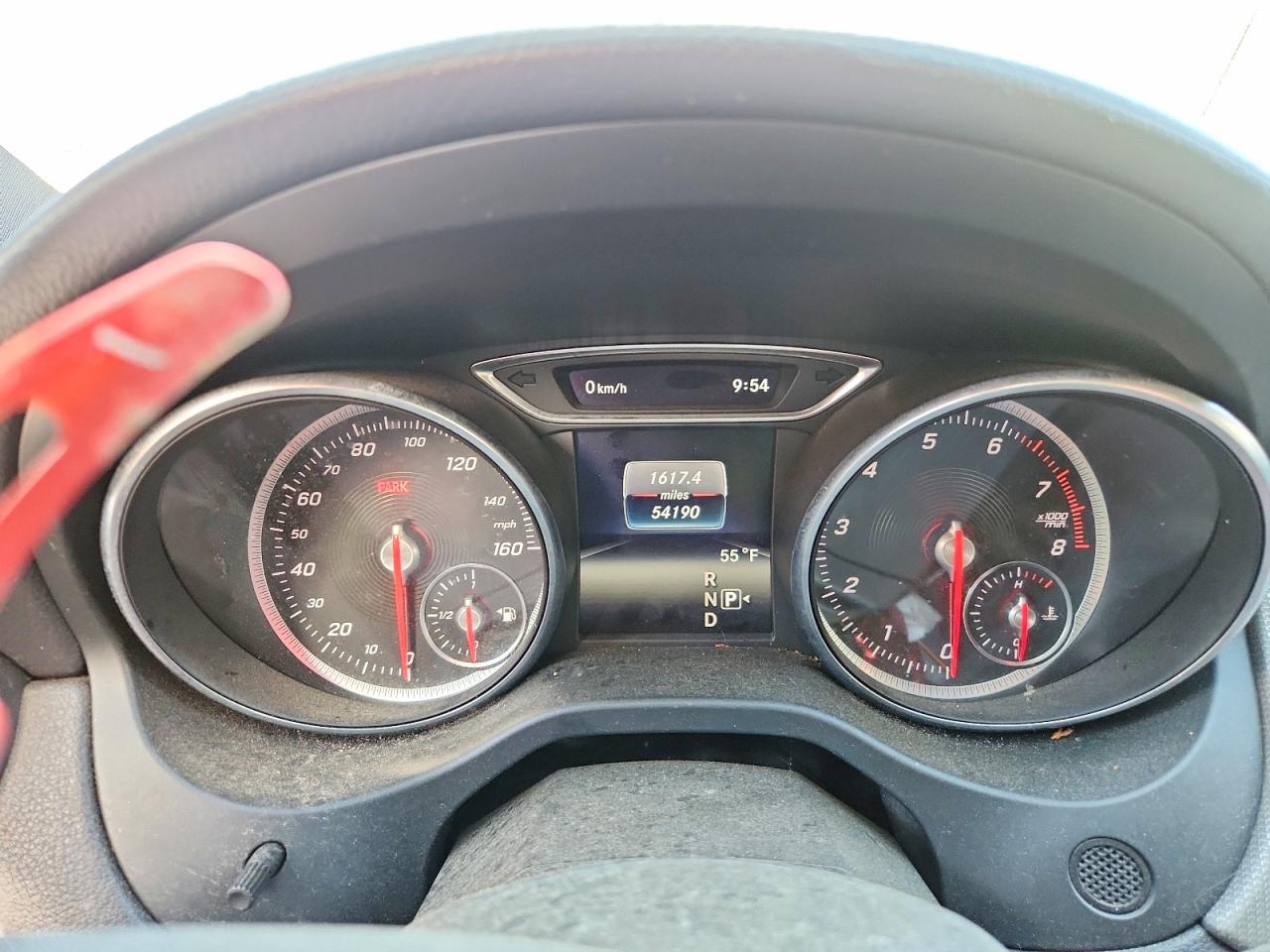 2019 MERCEDES-BENZ CLA