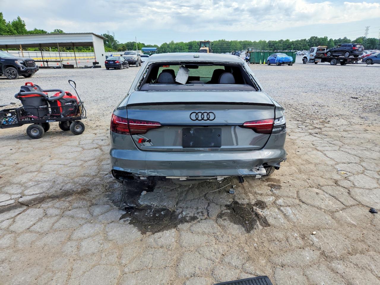 2024 AUDI S4