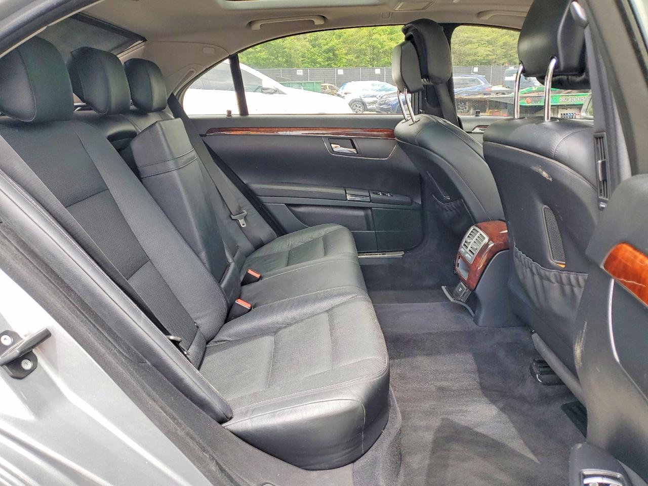 2011 MERCEDES-BENZ S