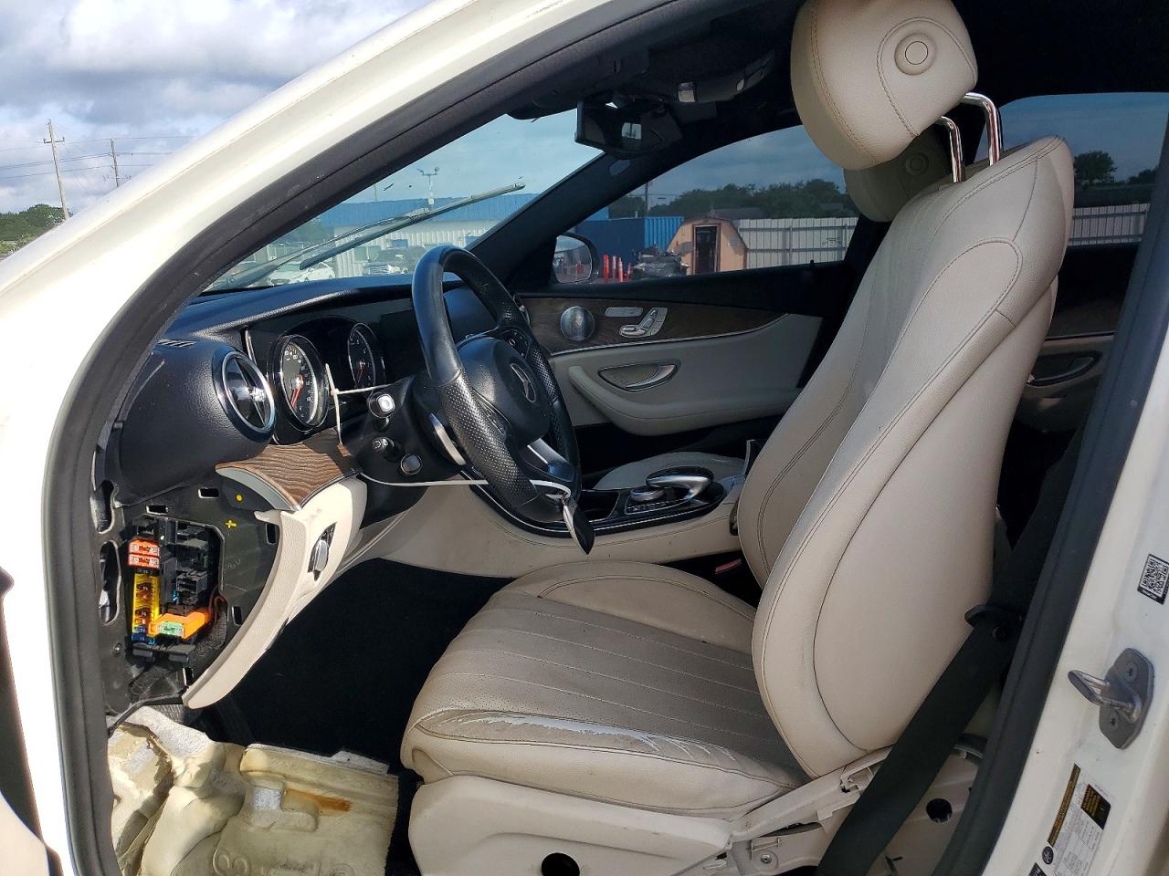 2017 MERCEDES-BENZ E