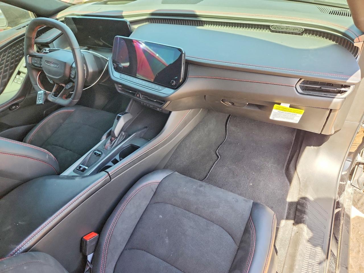 2025 DODGE CHARGER