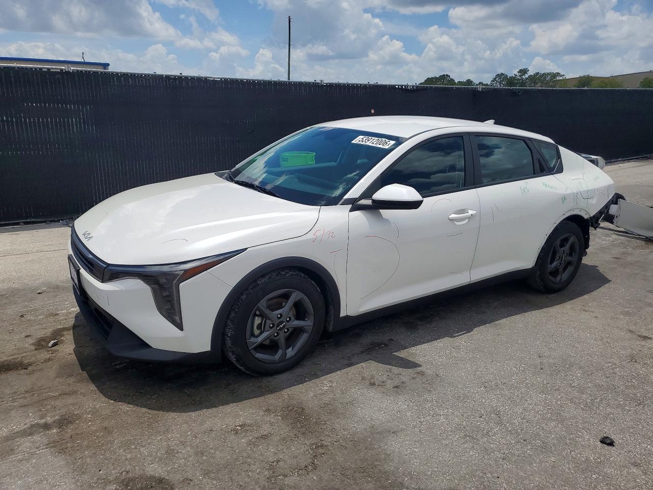 2025 KIA K4