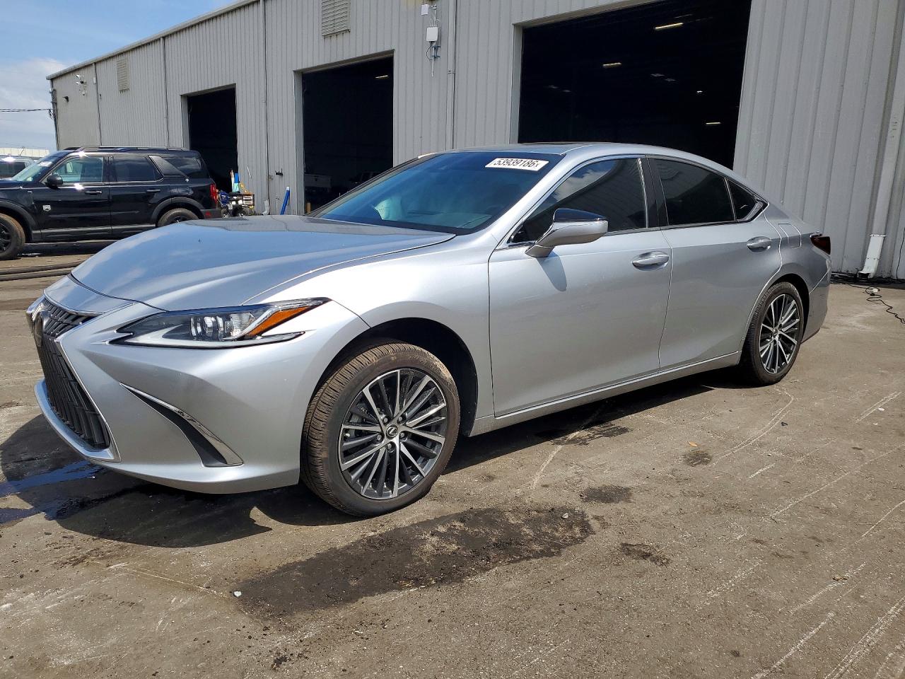 2022 LEXUS ES 350