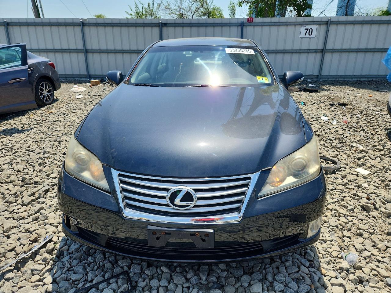 2011 LEXUS ES