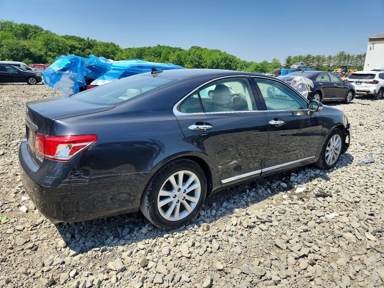 2011 LEXUS ES