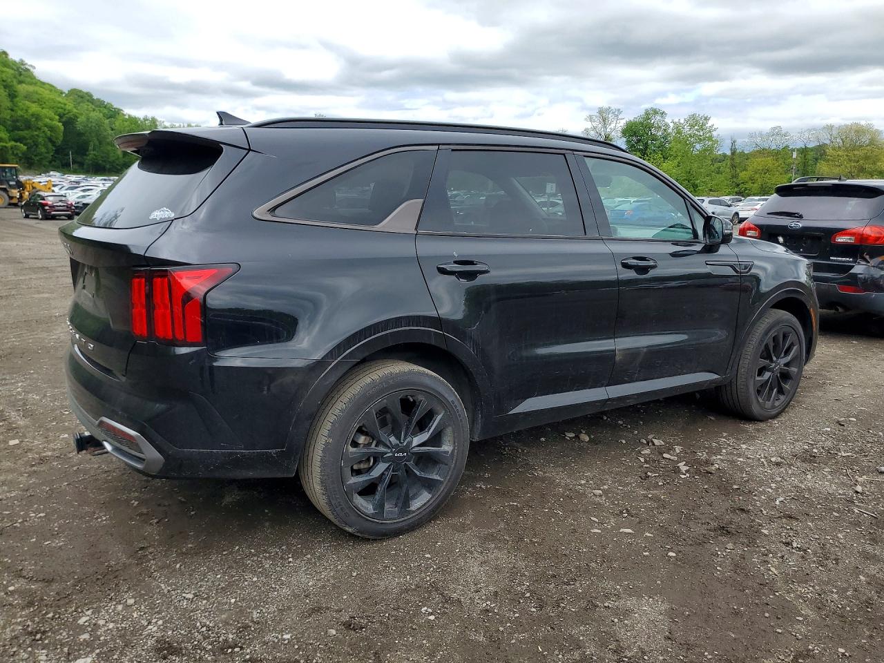 2022 KIA SORENTO