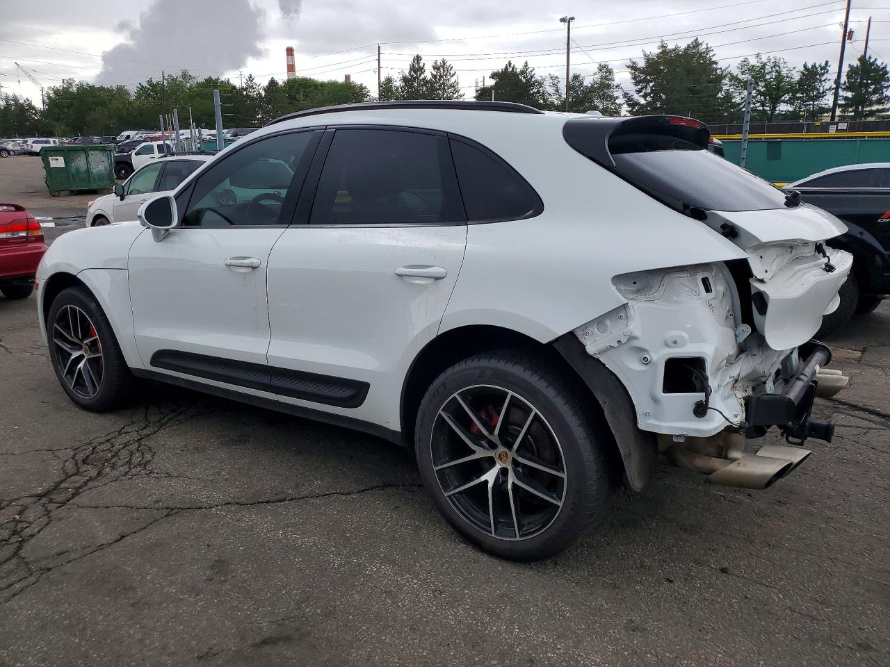 2023 PORSCHE MACAN