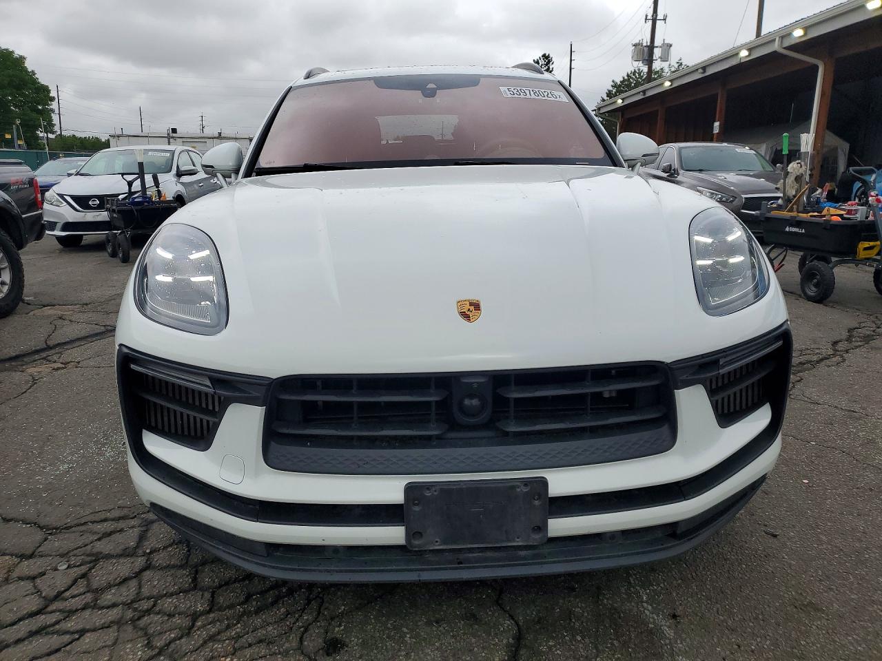 2023 PORSCHE MACAN