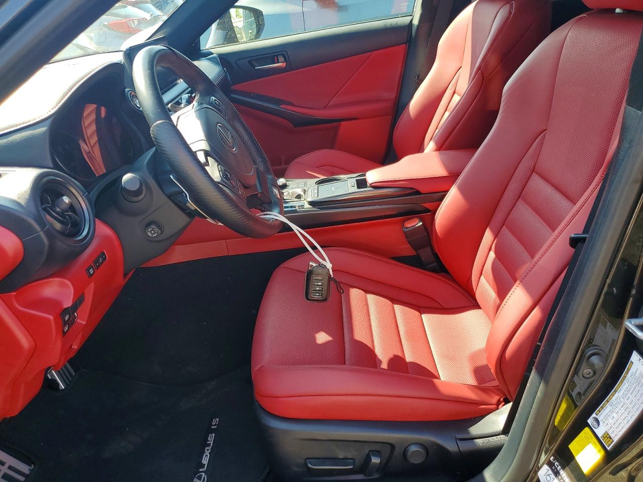 2025 LEXUS IS 350