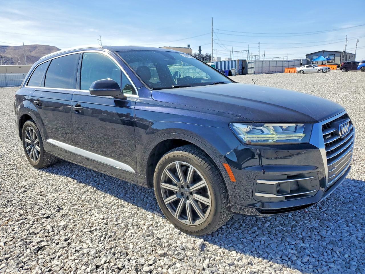 2017 AUDI Q7