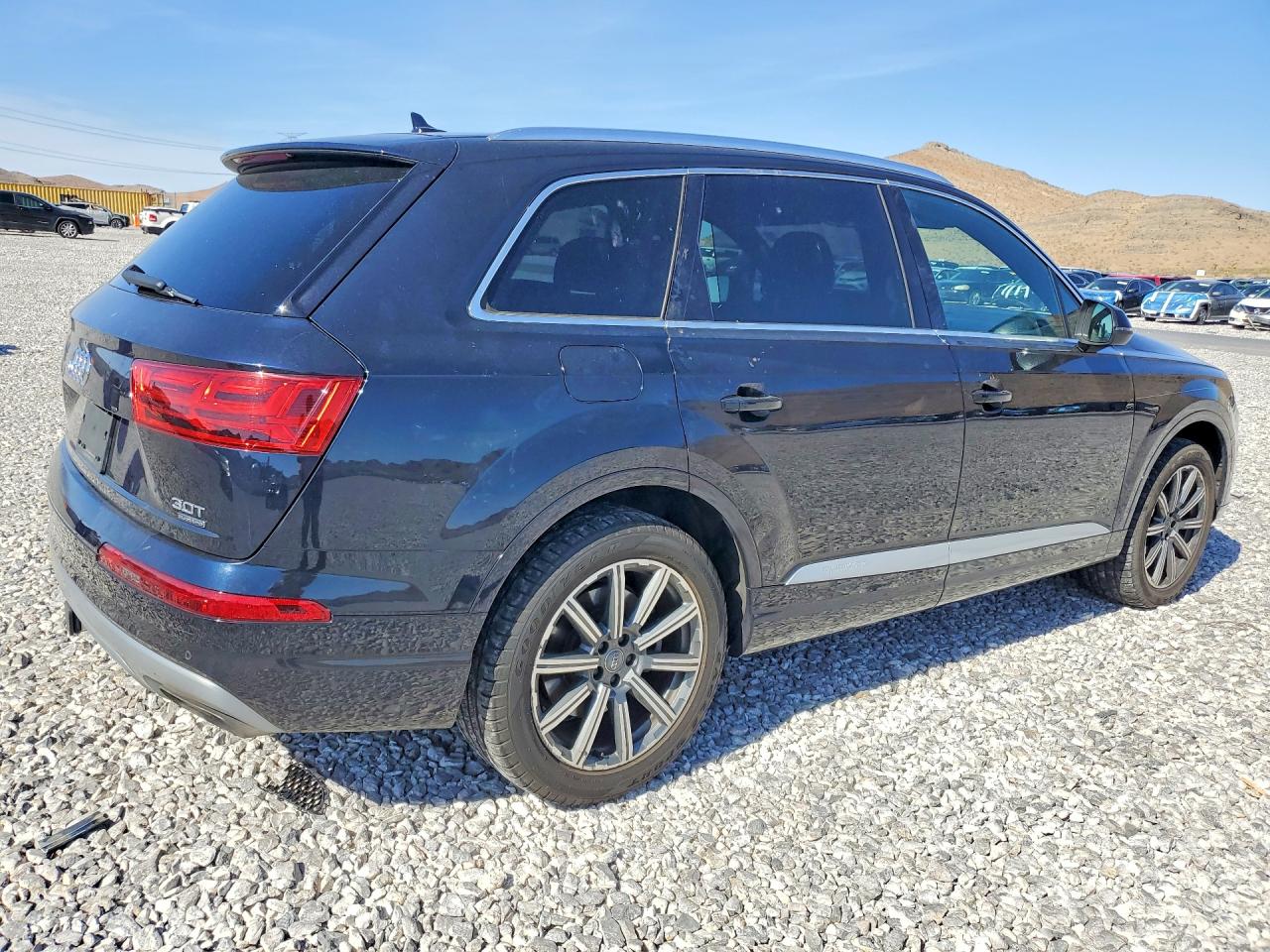 2017 AUDI Q7