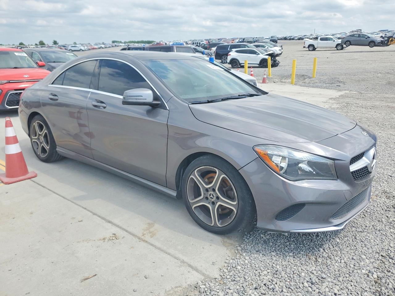 2018 MERCEDES-BENZ CLA