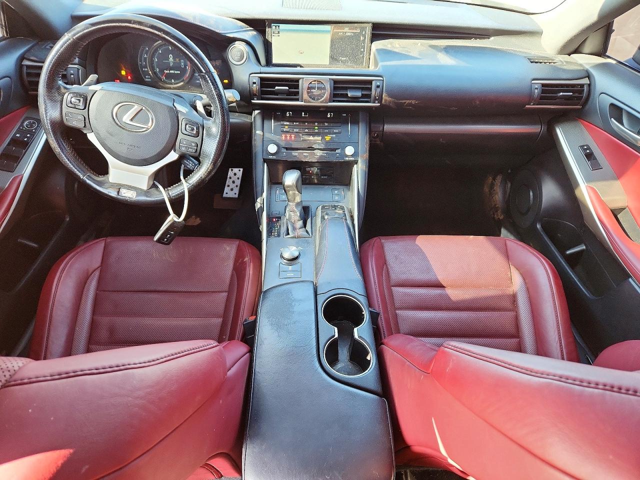 2017 LEXUS IS