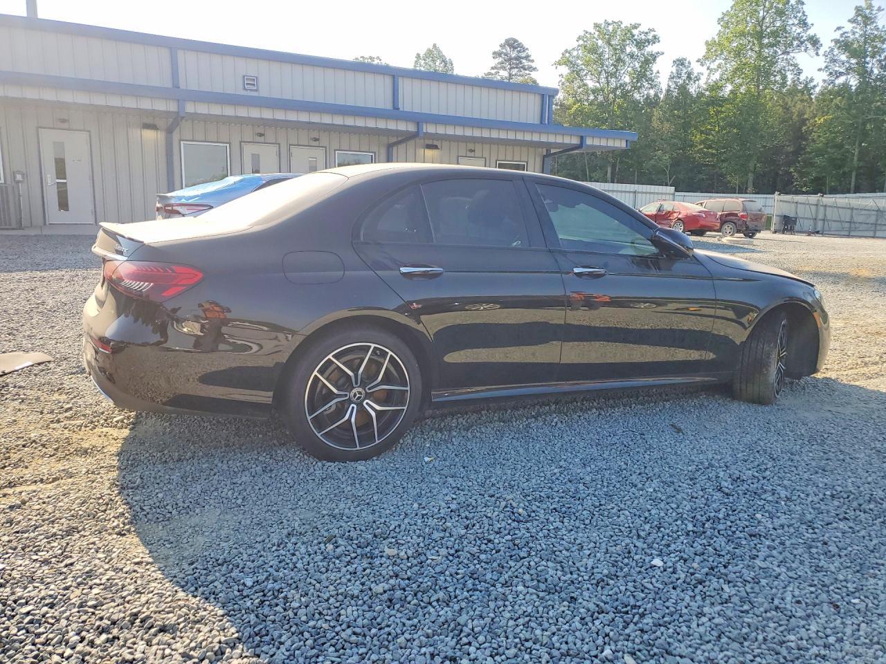 2022 MERCEDES-BENZ E