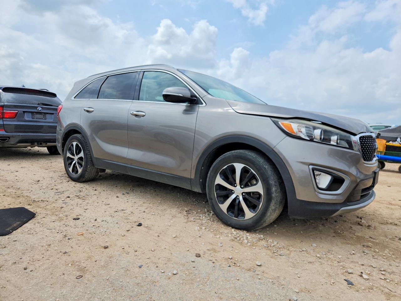 2017 KIA SORENTO