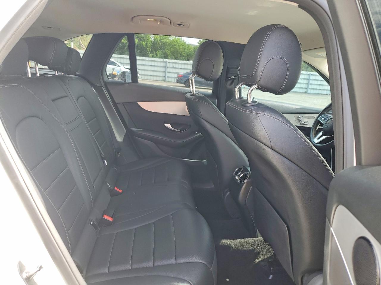 2020 MERCEDES-BENZ GLC