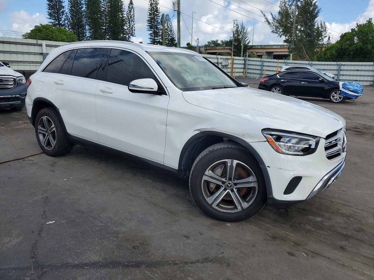 2020 MERCEDES-BENZ GLC