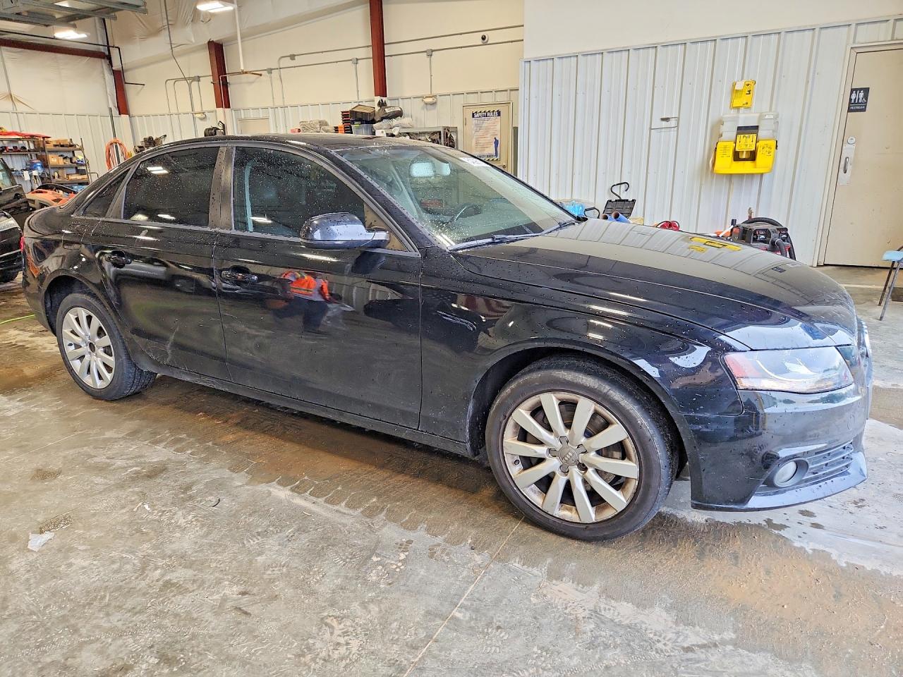 2012 AUDI A4 — ?