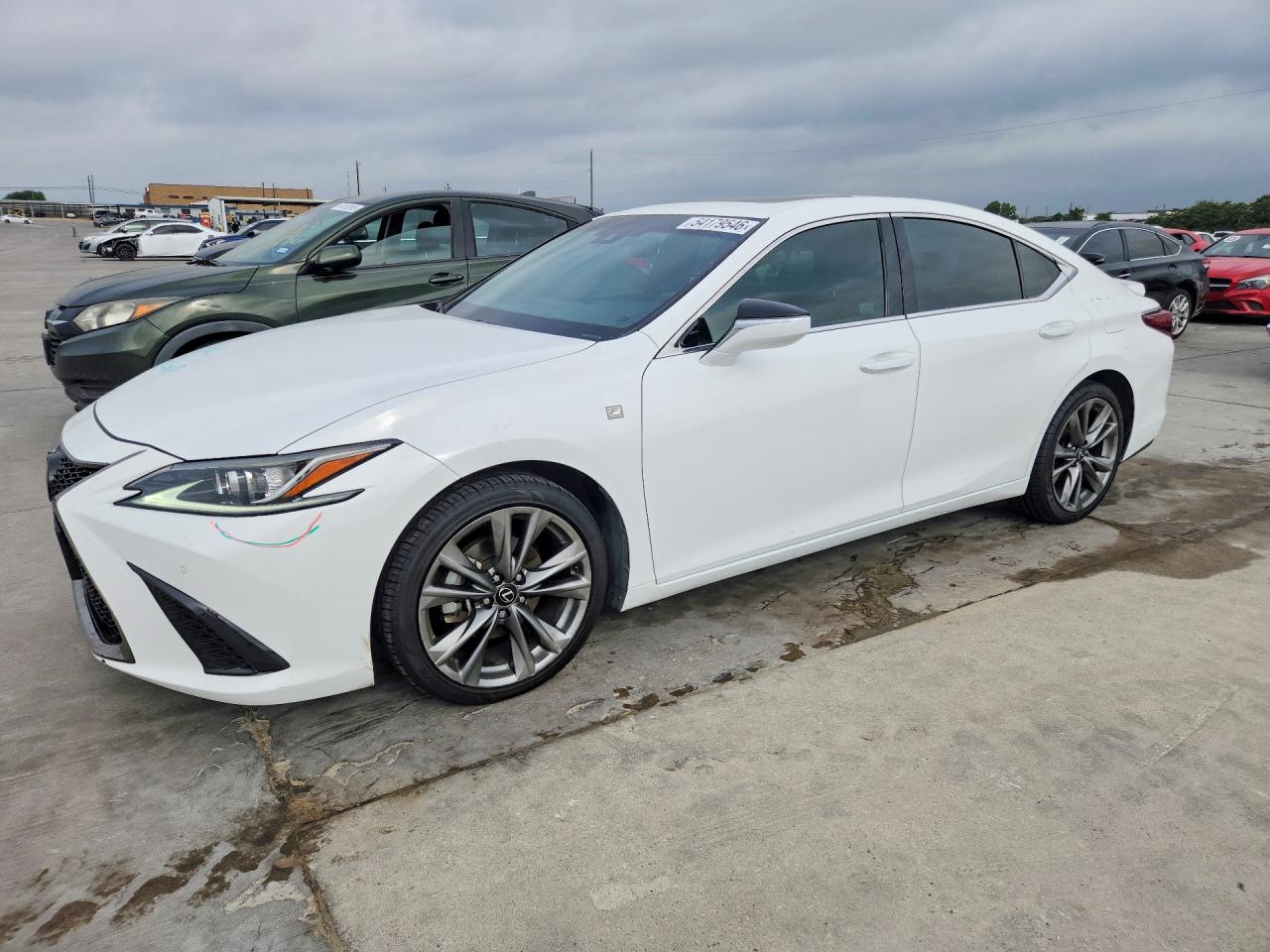 2019 LEXUS ES