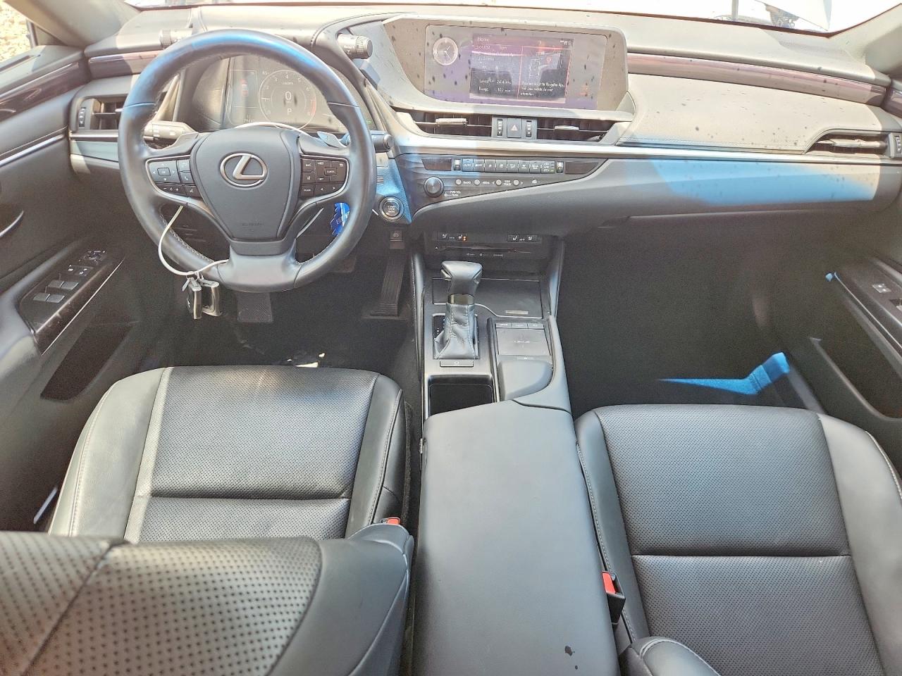 2020 LEXUS ES — ?
