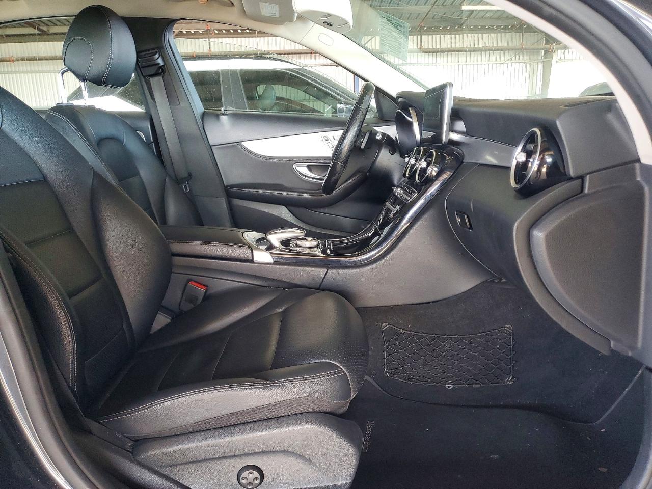 2015 MERCEDES-BENZ C — ?