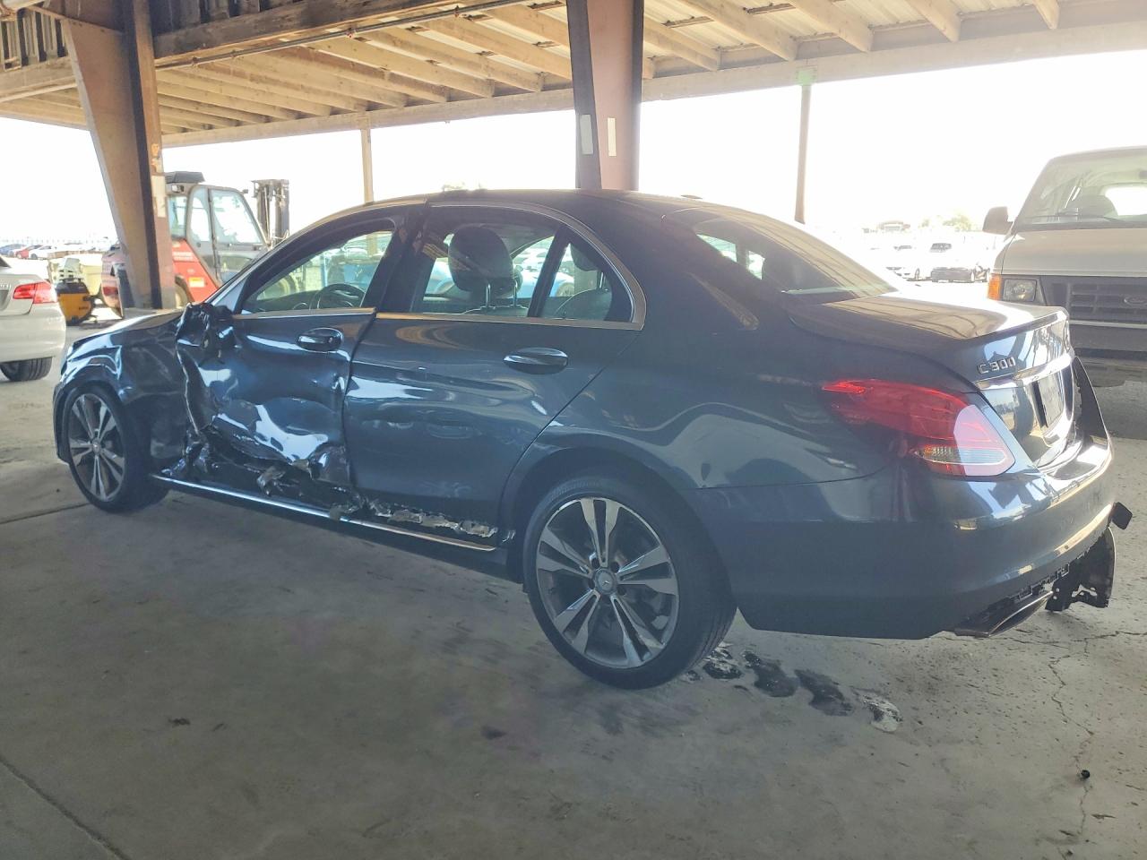 2015 MERCEDES-BENZ C