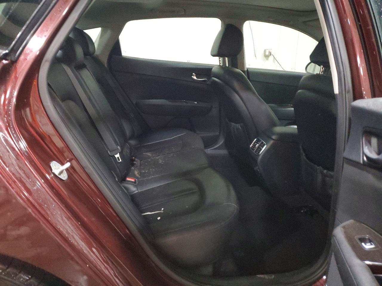 2017 KIA OPTIMA — ?