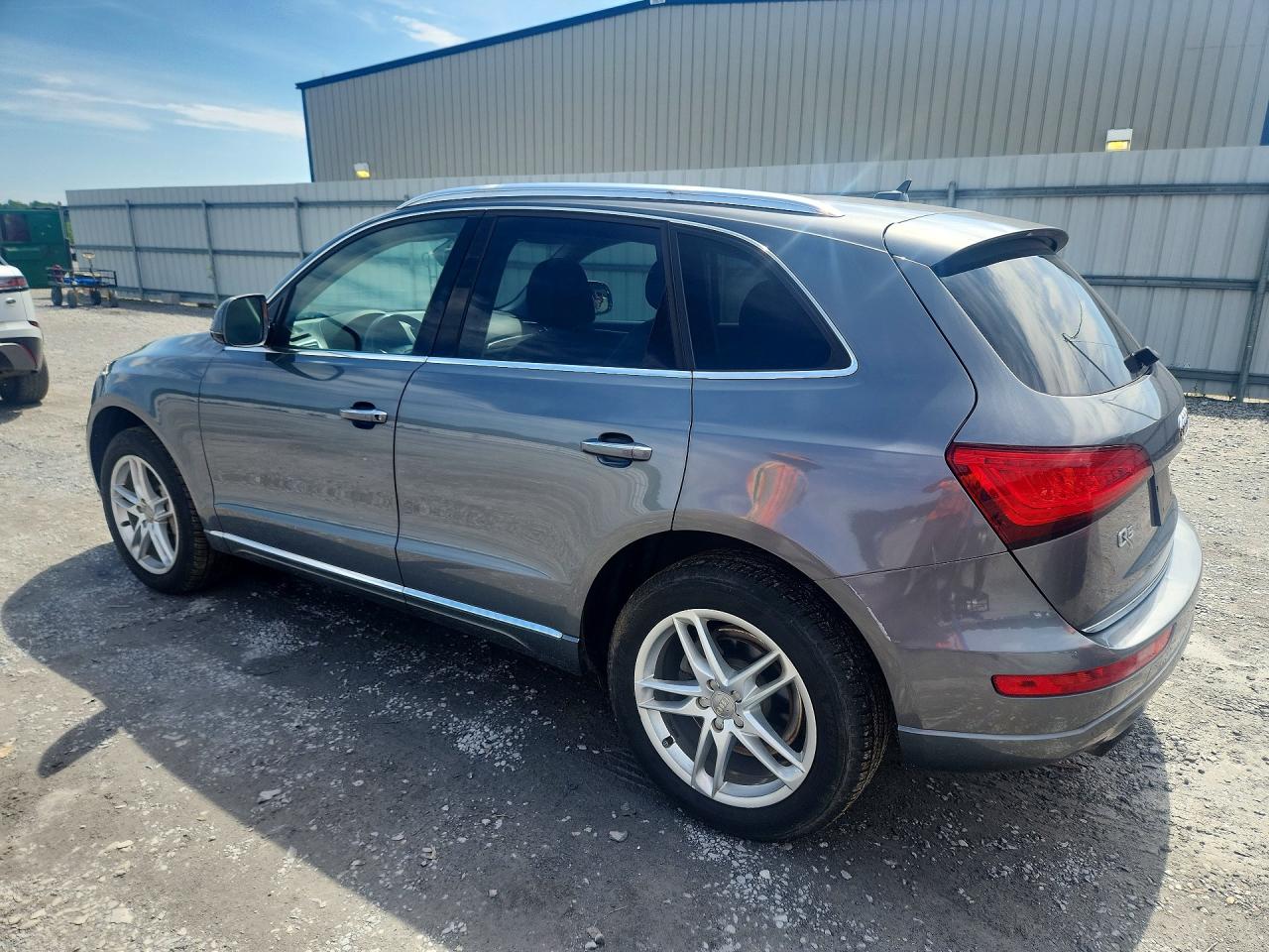 2015 AUDI Q5