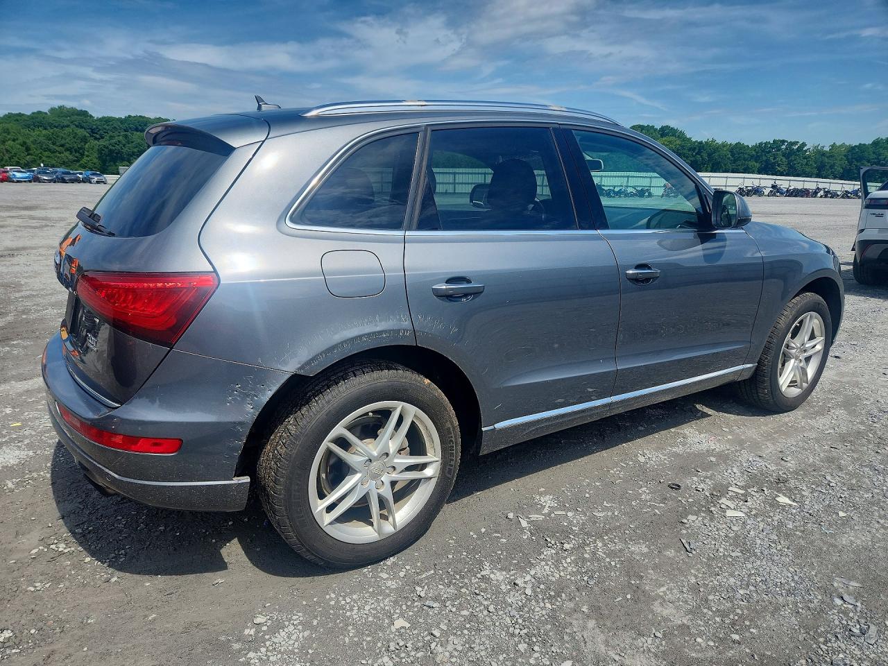 2015 AUDI Q5