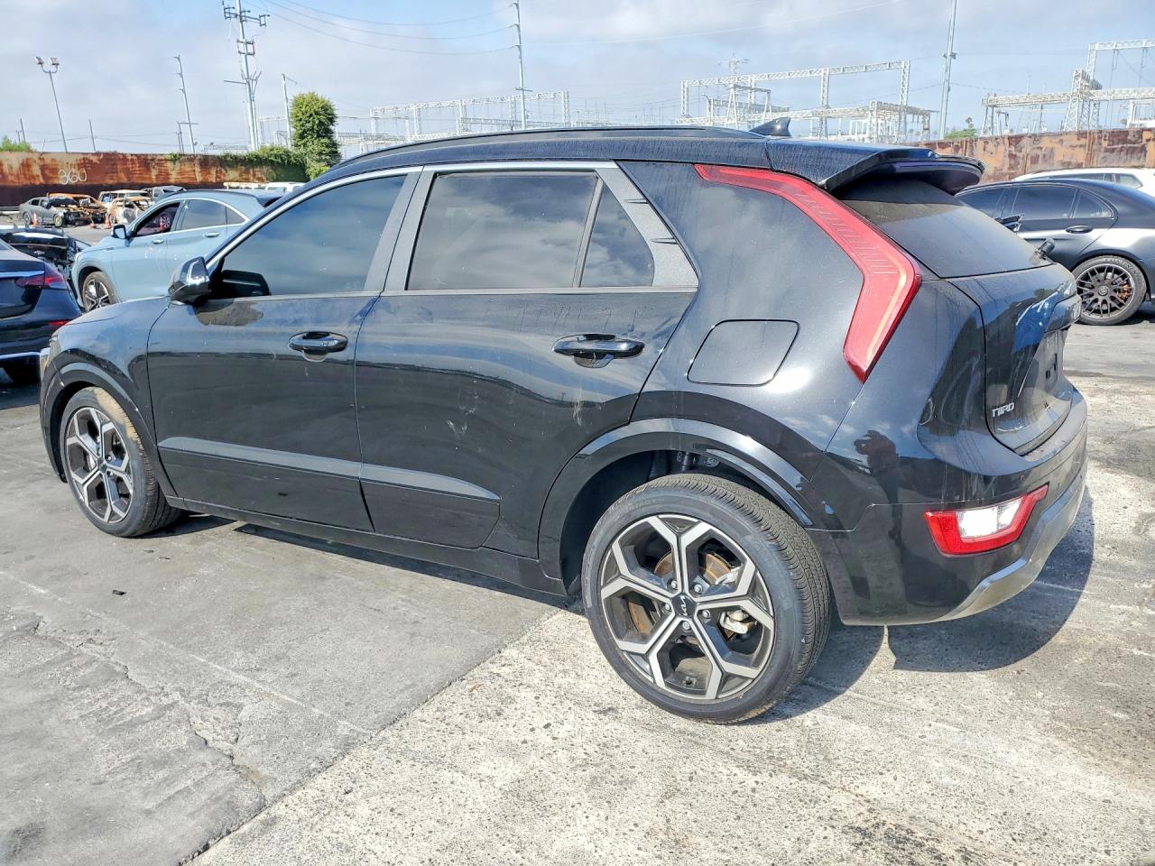 2025 KIA NIRO — ?