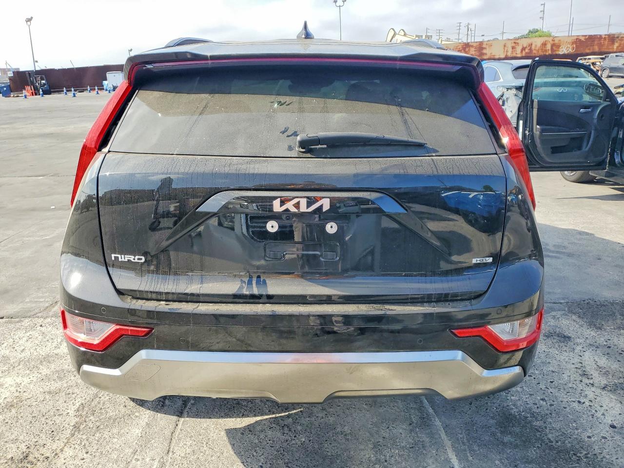 2025 KIA NIRO