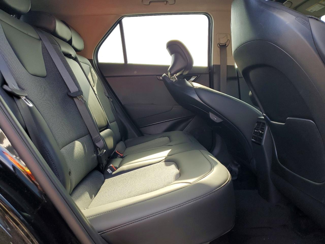 2025 KIA NIRO