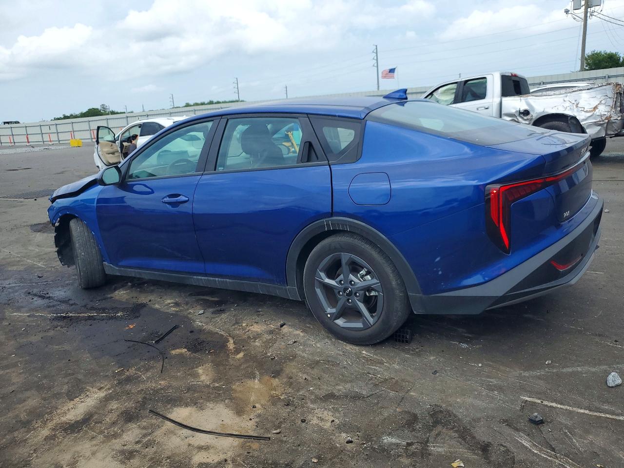 2025 KIA K4