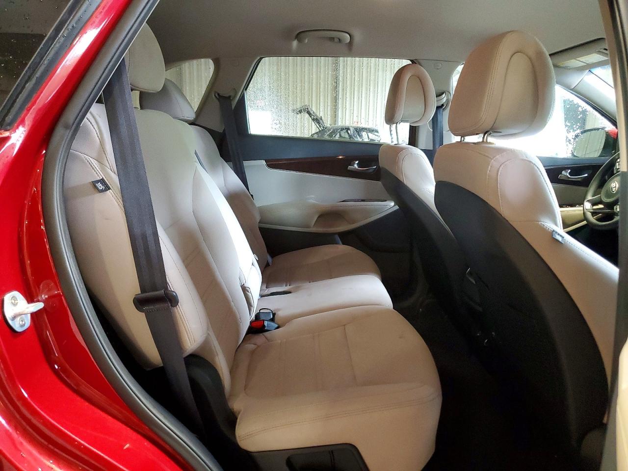 2016 KIA SORENTO