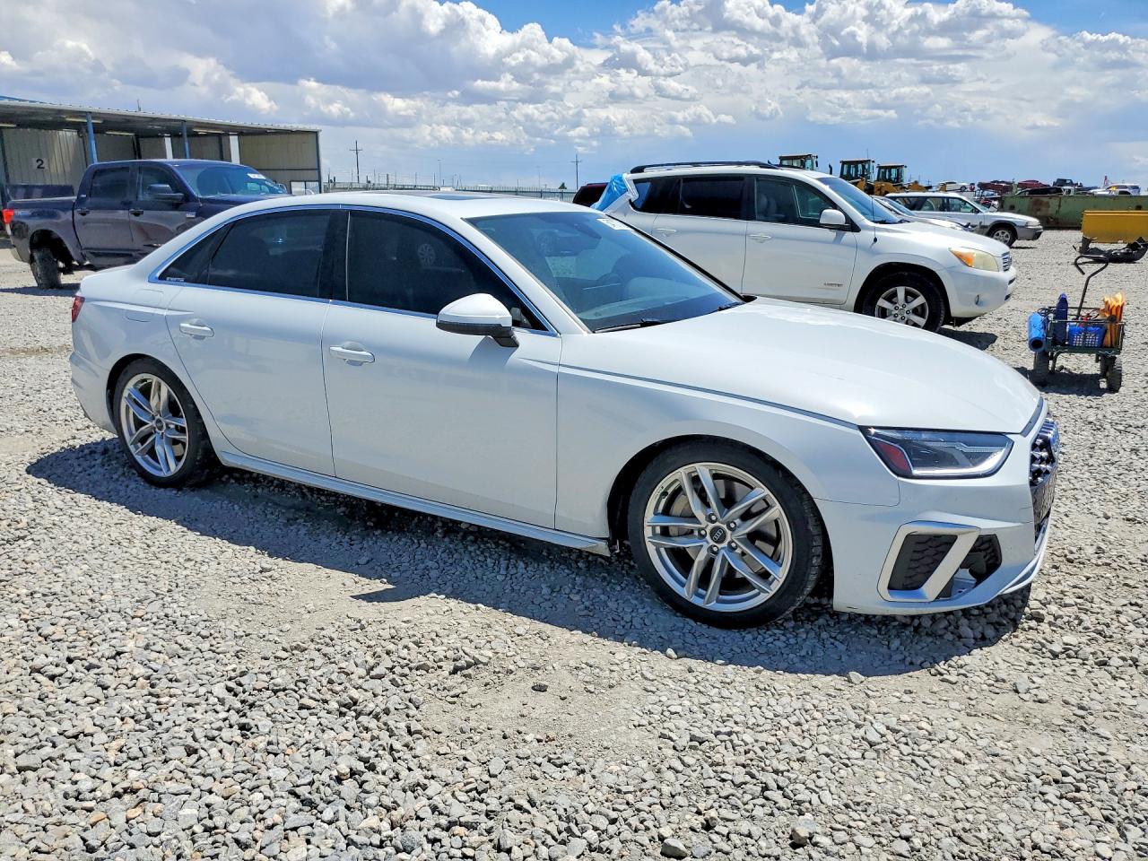 2020 AUDI A4