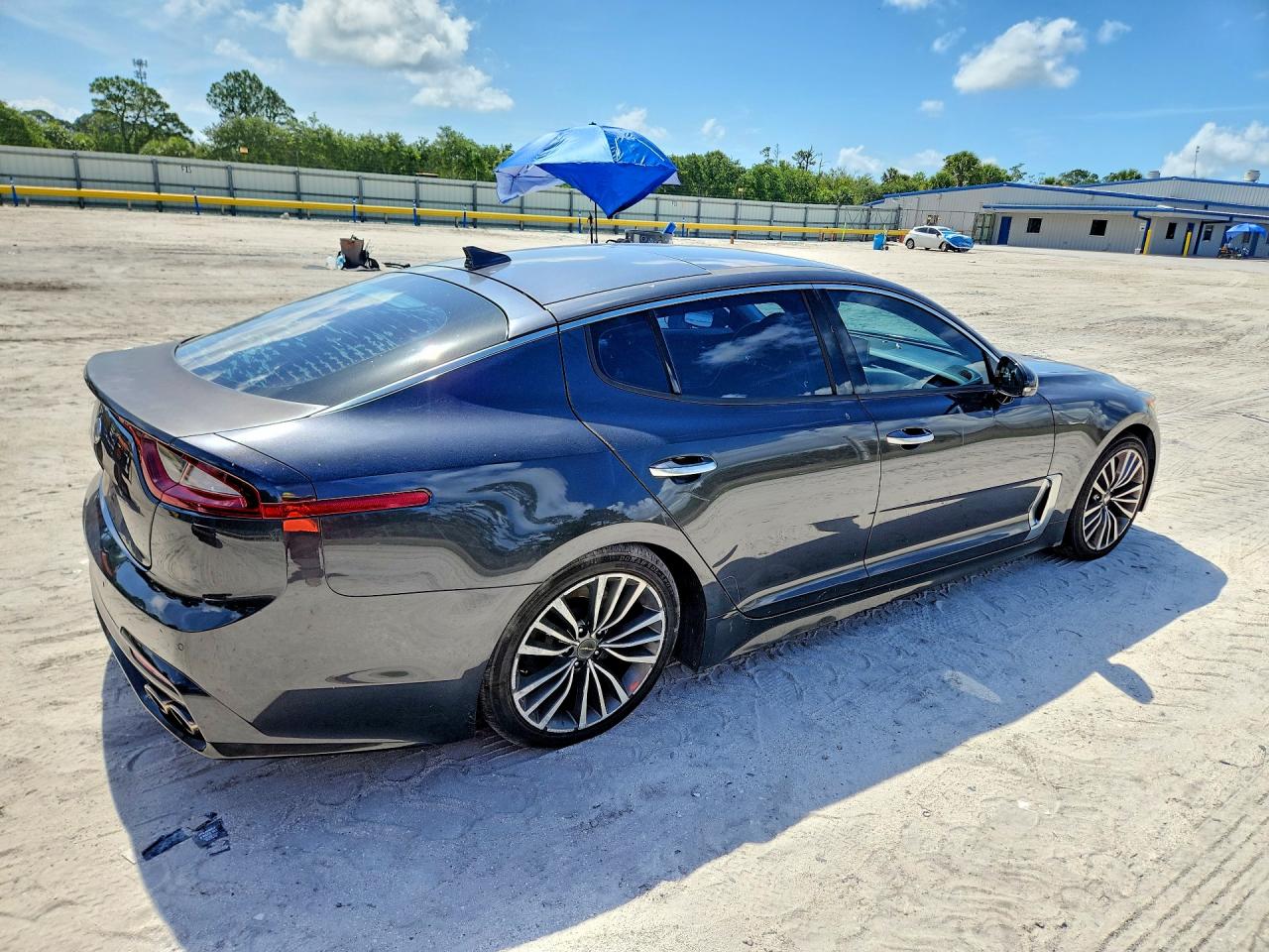 2019 KIA STINGER