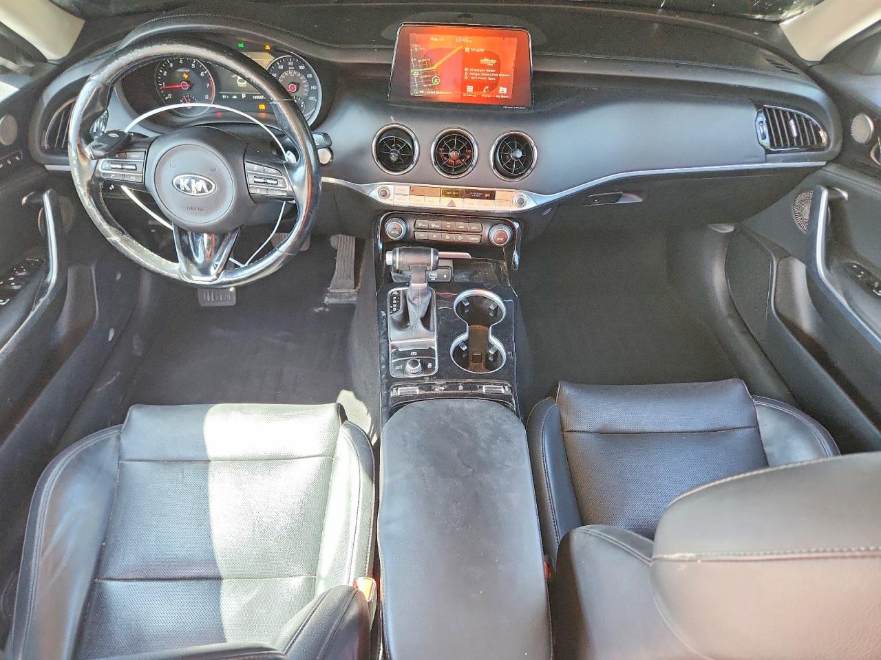 2019 KIA STINGER