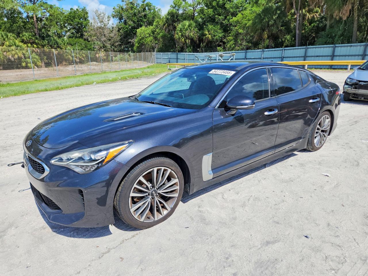 2019 KIA STINGER