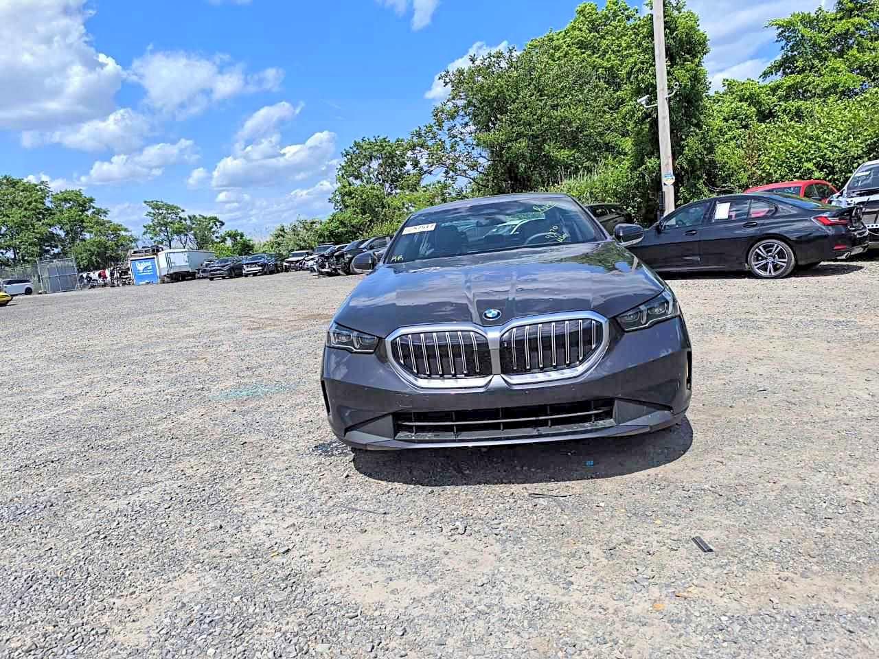 2026 BMW 530