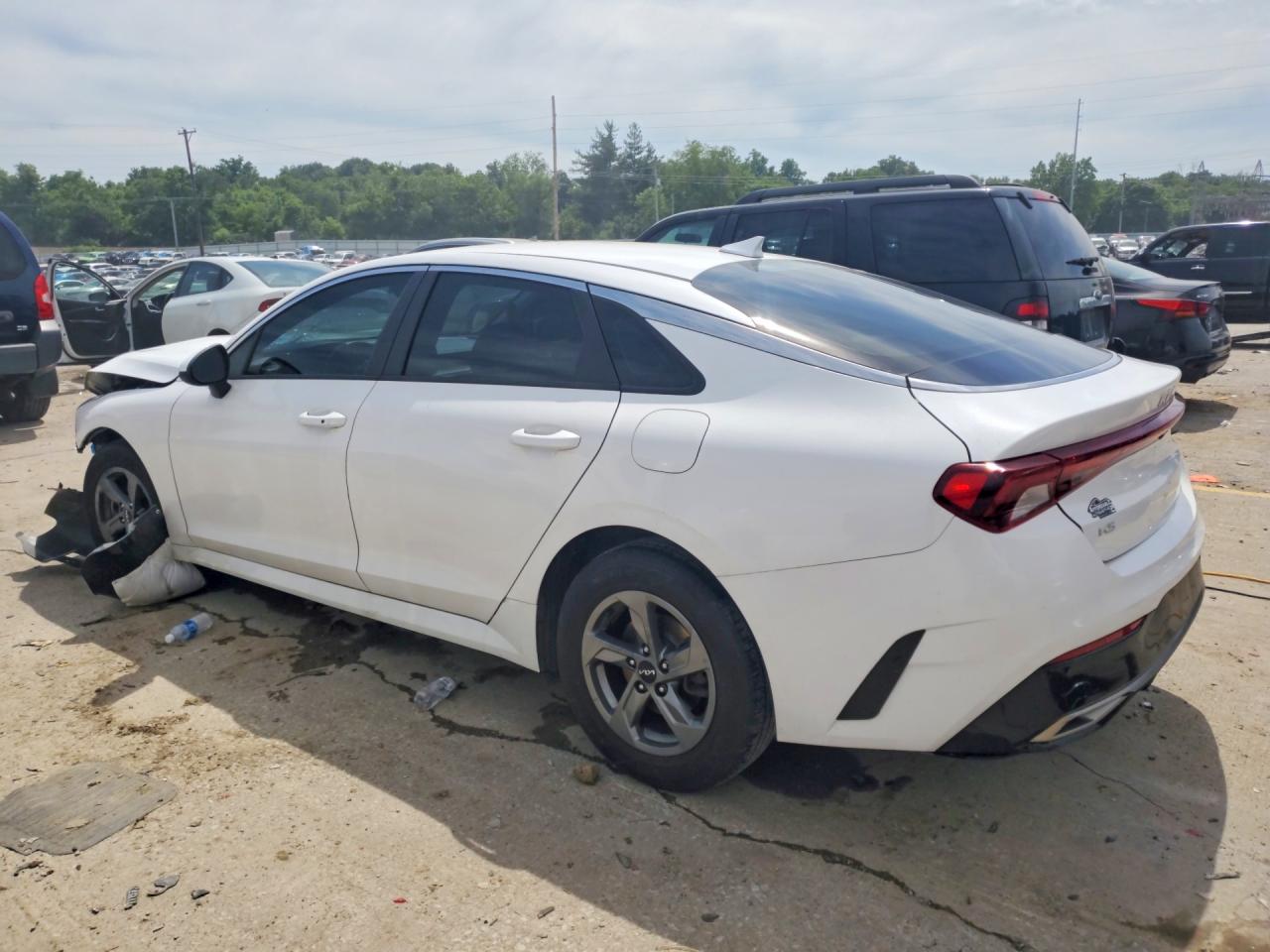 2023 KIA K5