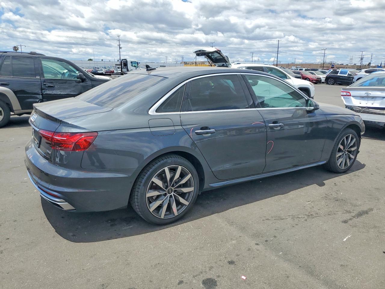 2021 AUDI A4