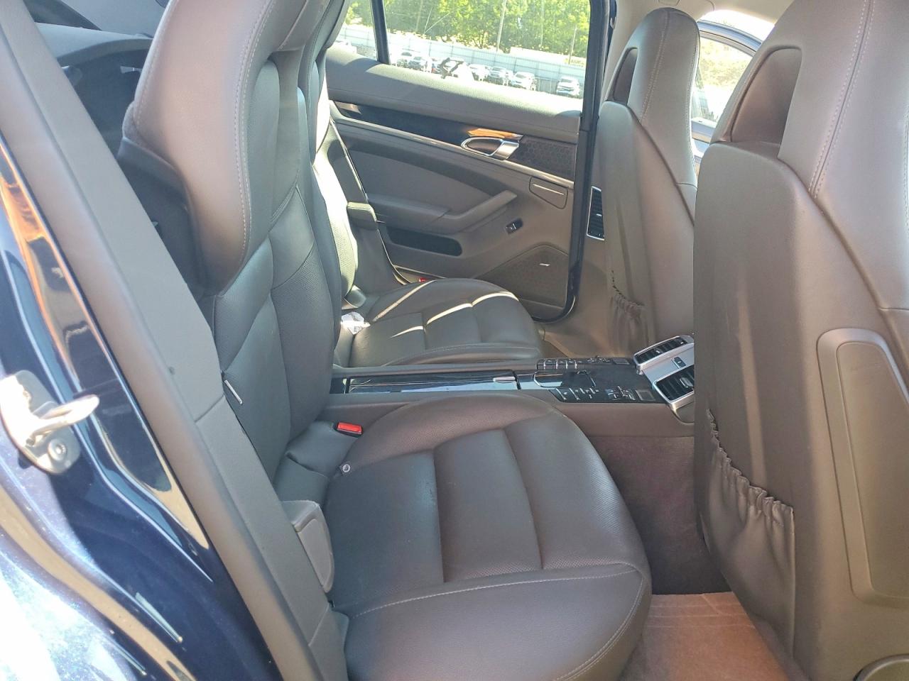 2016 PORSCHE PANAMERA