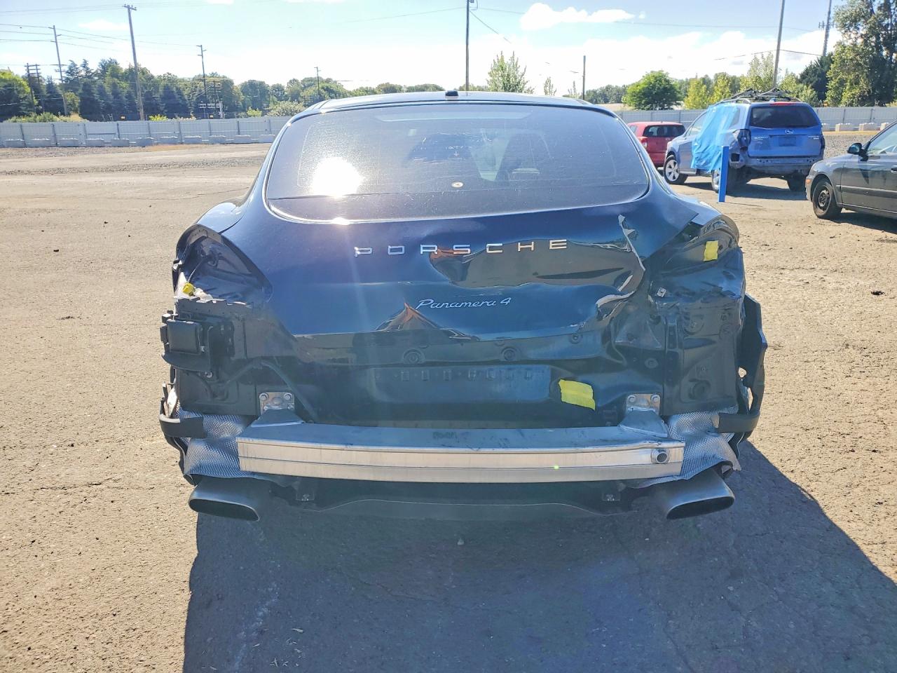 2016 PORSCHE PANAMERA